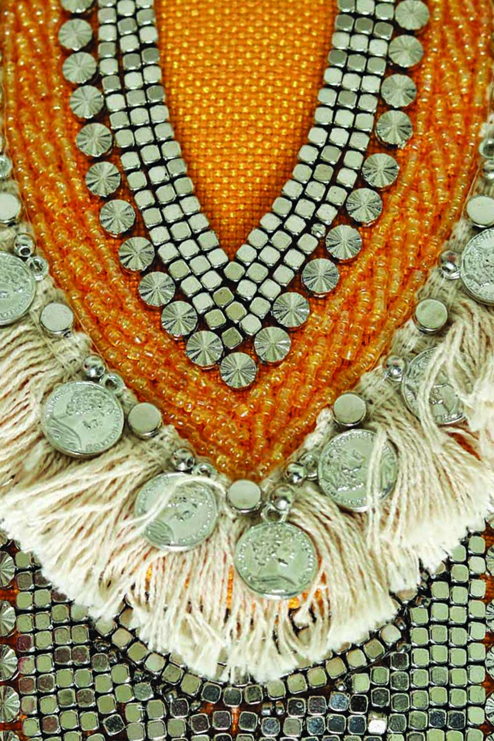 Yellow_Off_White_Embroidered_Embroidered_Purse_Clutch_nidhi_rathi