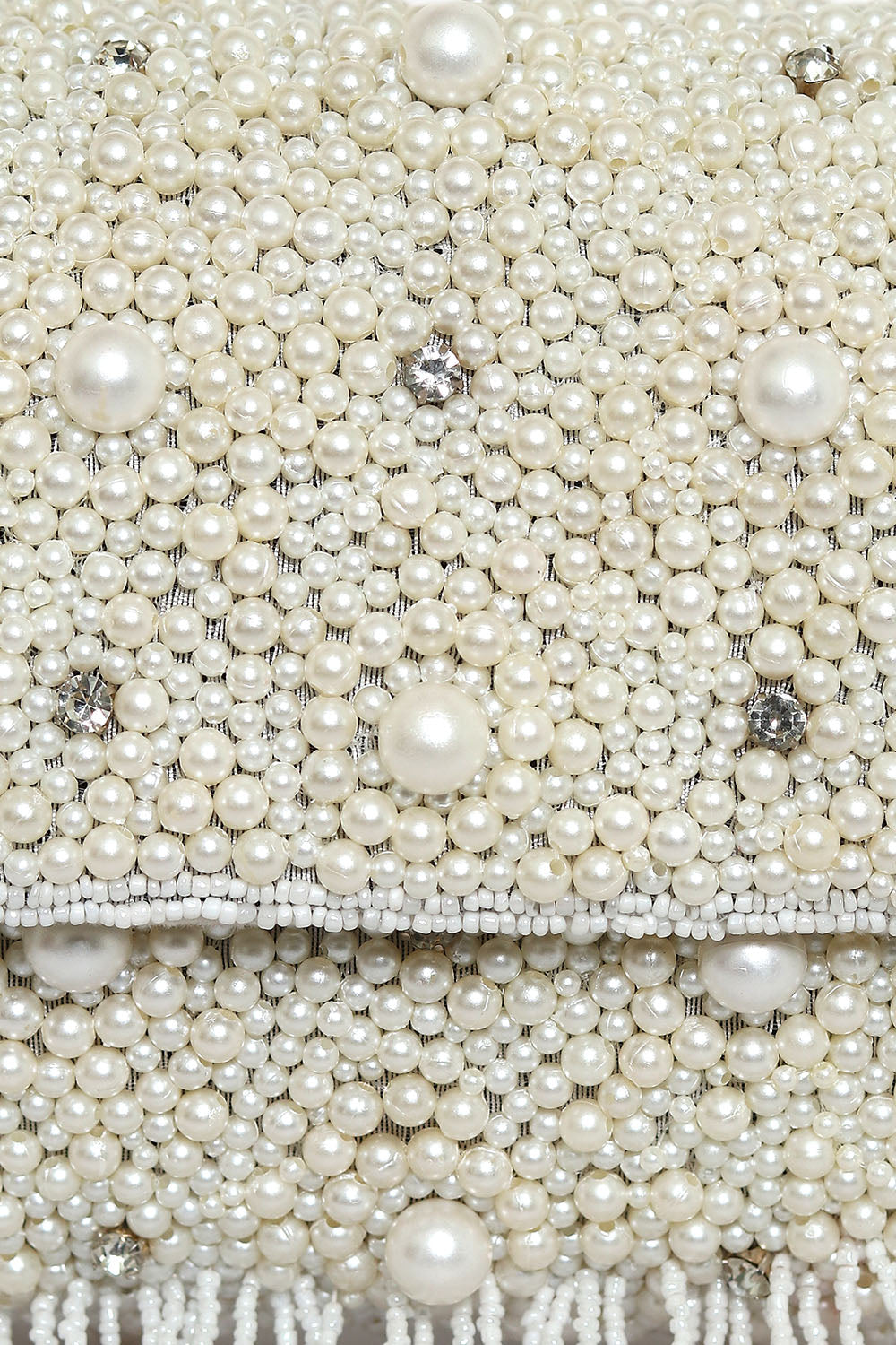 Nidhi_Rathi_Women_White_Embroidered_Purse_Clutch