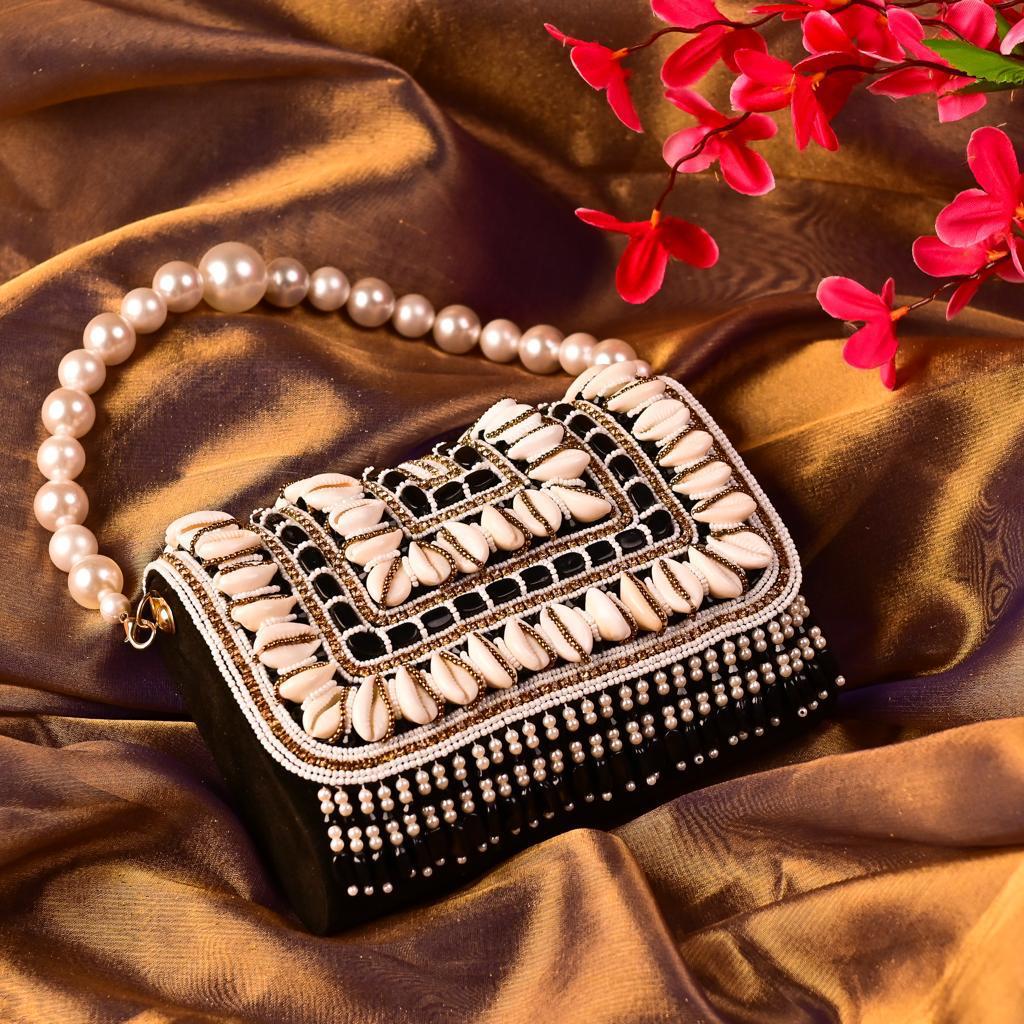 Nidhi_Rathi_Black_Flapbag