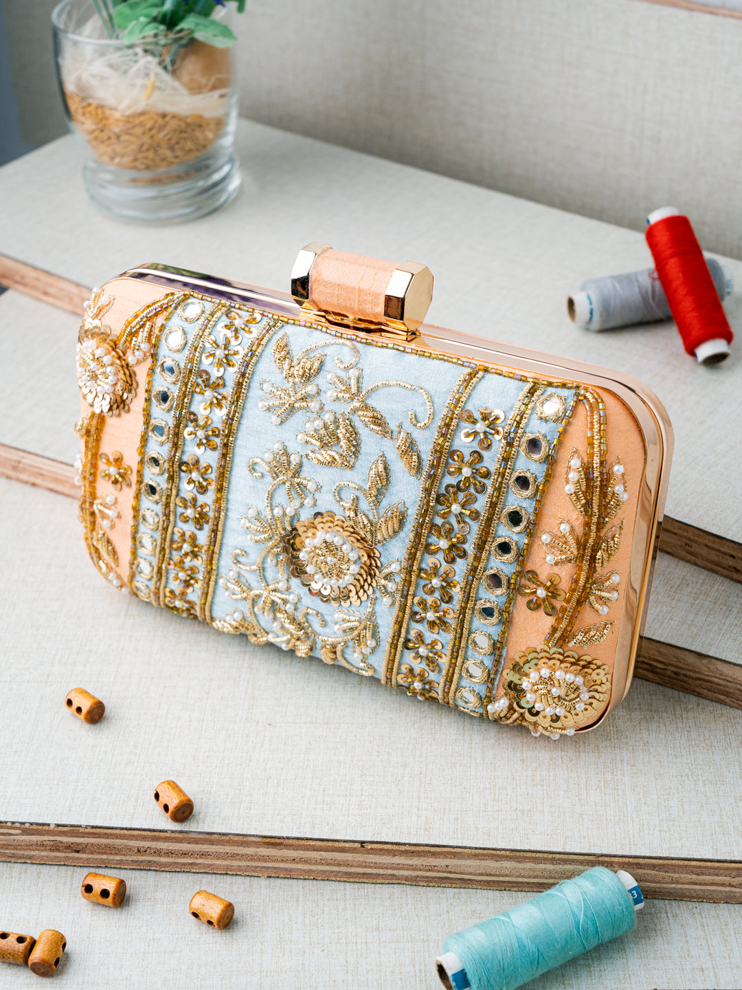 Nidhi_Rathi_Women_Multi_Clutches