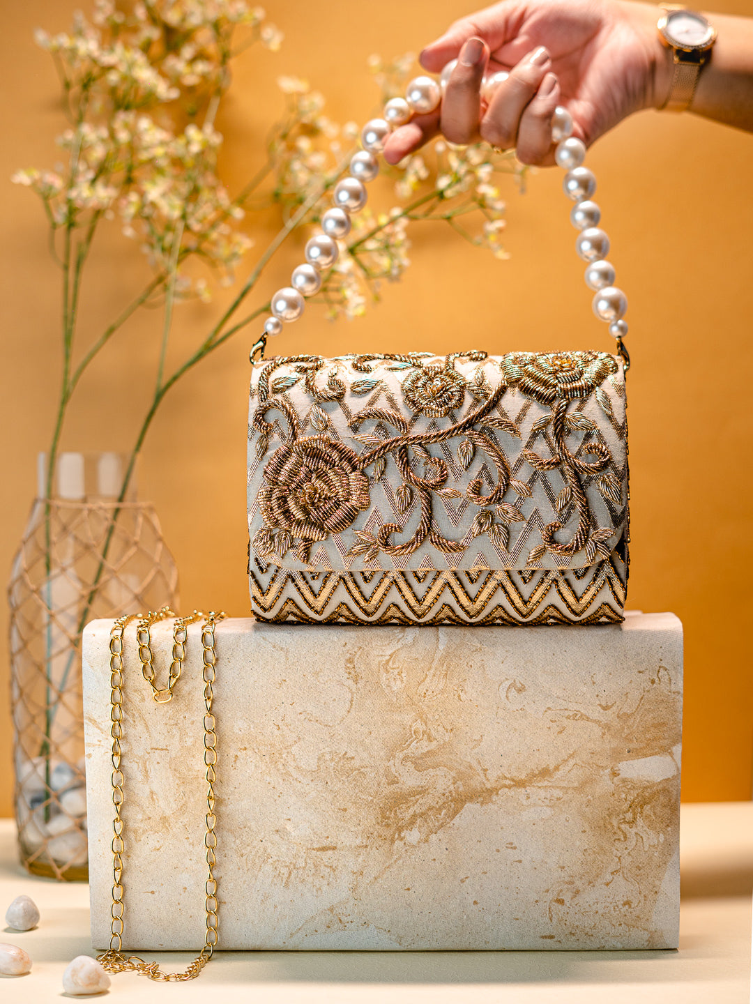 Nidhi_Rathi_Embroidered_Foldover_Clutch