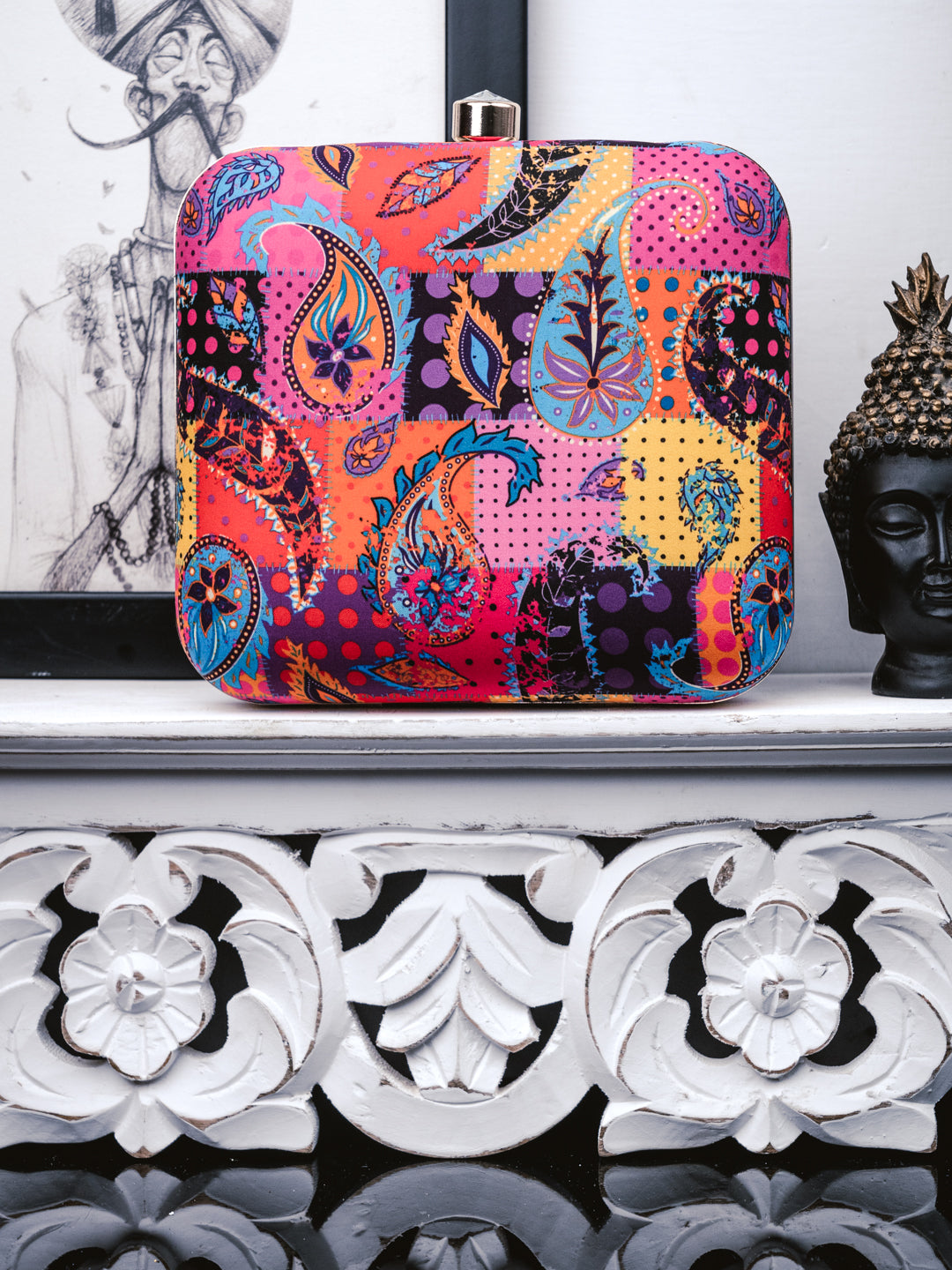 Nidhi_Rathi_Women_Digital_Printed_Box_Clutch
