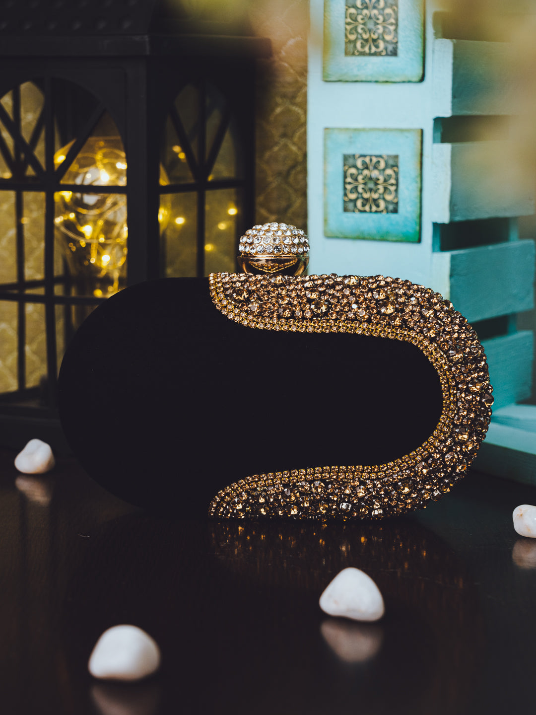 Nidhi_Rathi_Black_Gold-Toned_Embellished_Box_Clutch