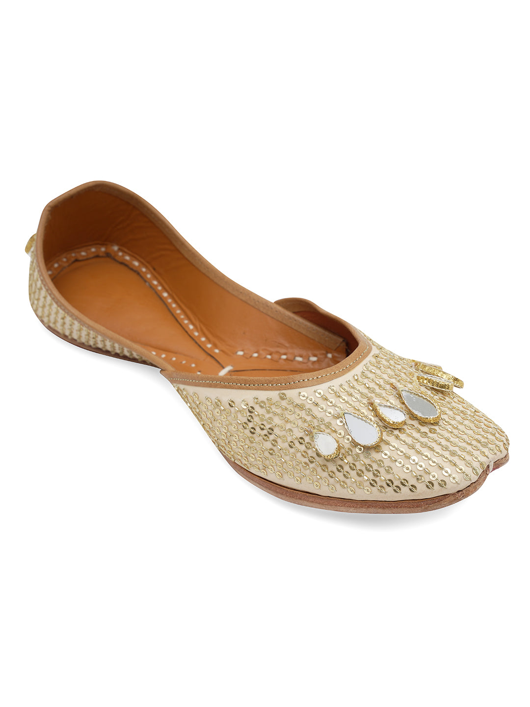 Women Embellished Ethnic Mojaris With Embroidered Work