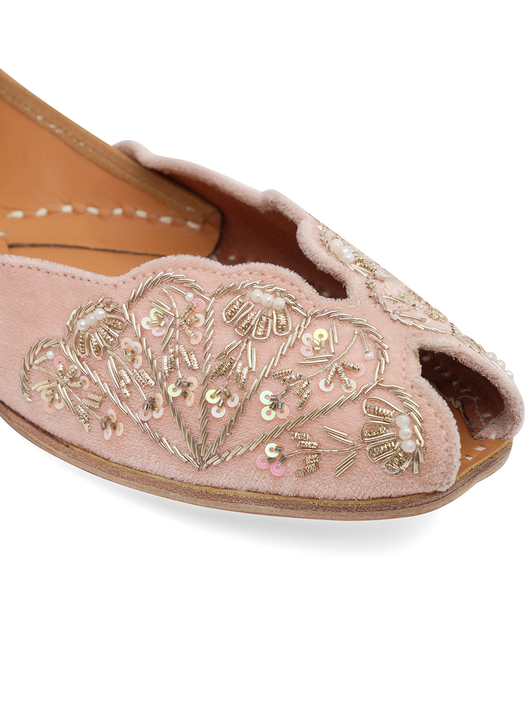 Women Embroidered Mojaris Flats