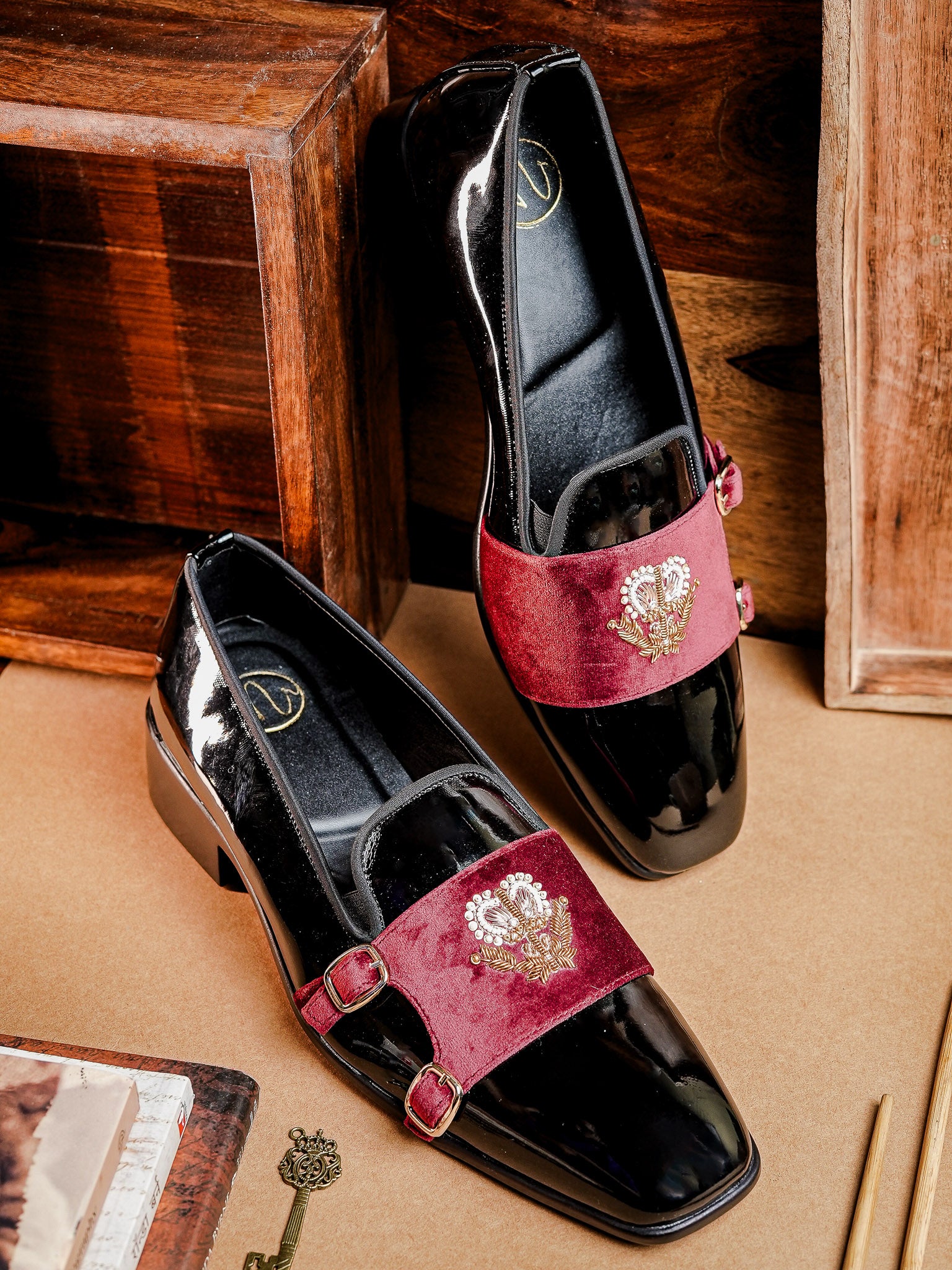 NR MEN CASUAL FOOTWEAR