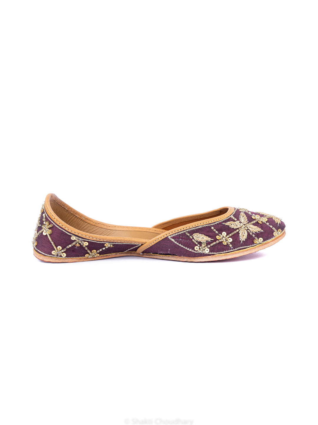 NR By Nidhi Rathi Women Burgundy Embellished Ethnic Mojaris Flats