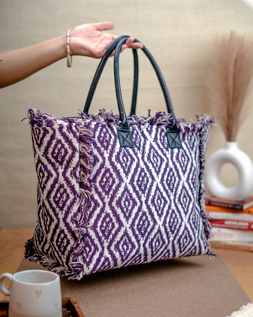 Women_Jacquard_Weave_Handbag_Nidhi_Rathi
