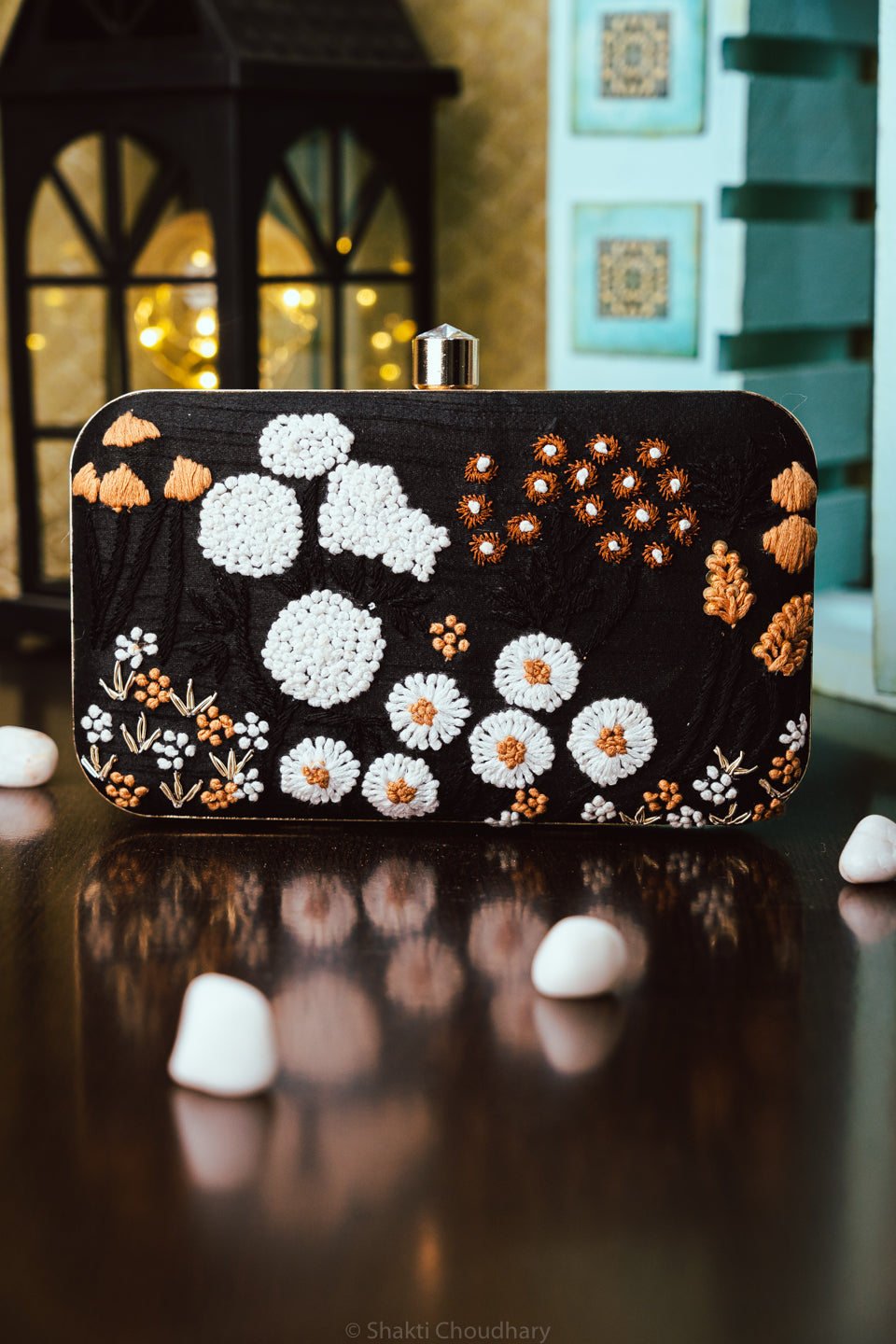 Nidhi_Rathi_Women_Black_Hand_Embroidered_Box_Clutch