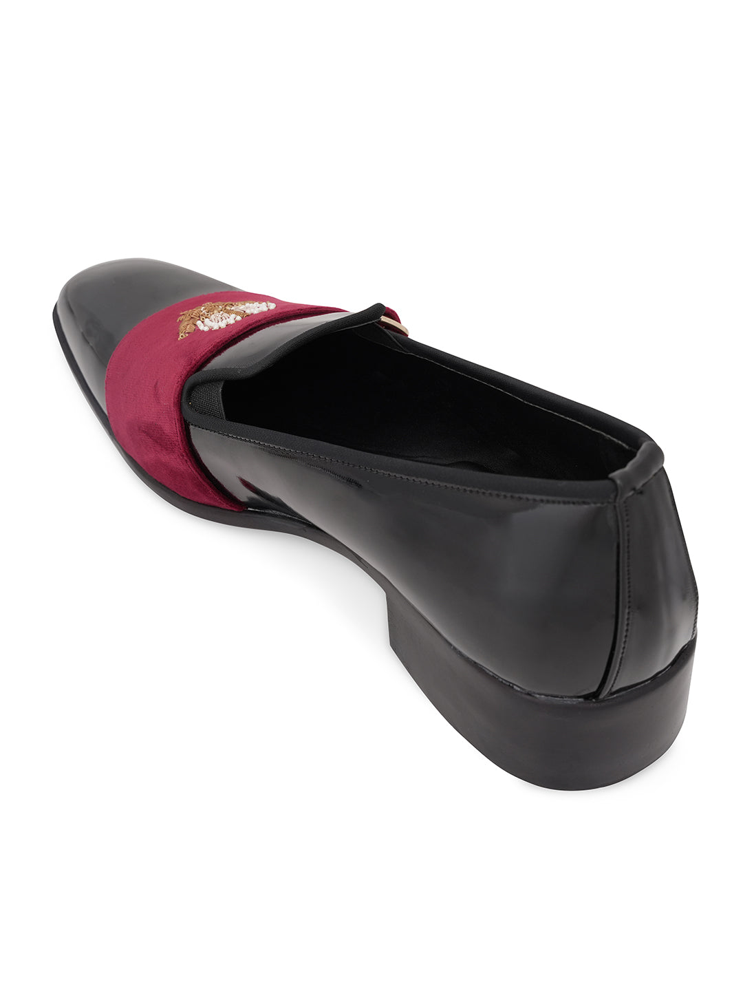NR MEN CASUAL FOOTWEAR
