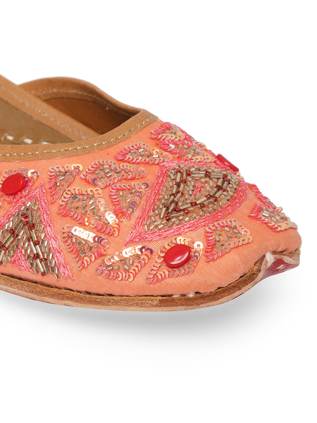 Women Embroidered Mojaris Flats