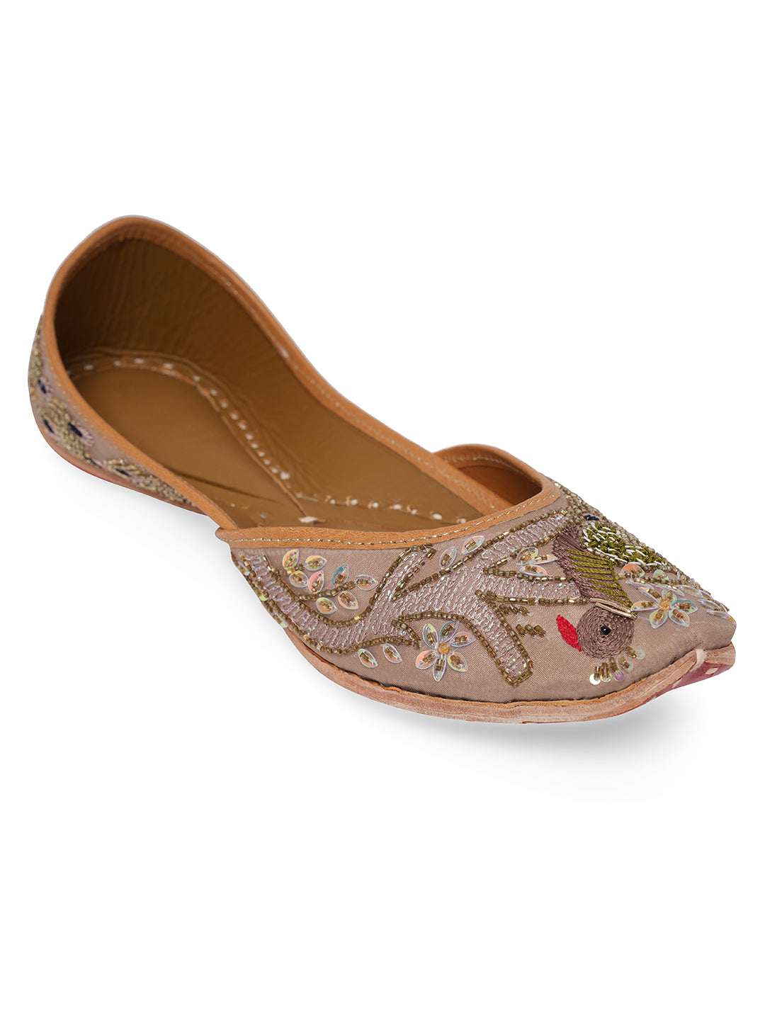 Women Embellished Ethnic Mojaris