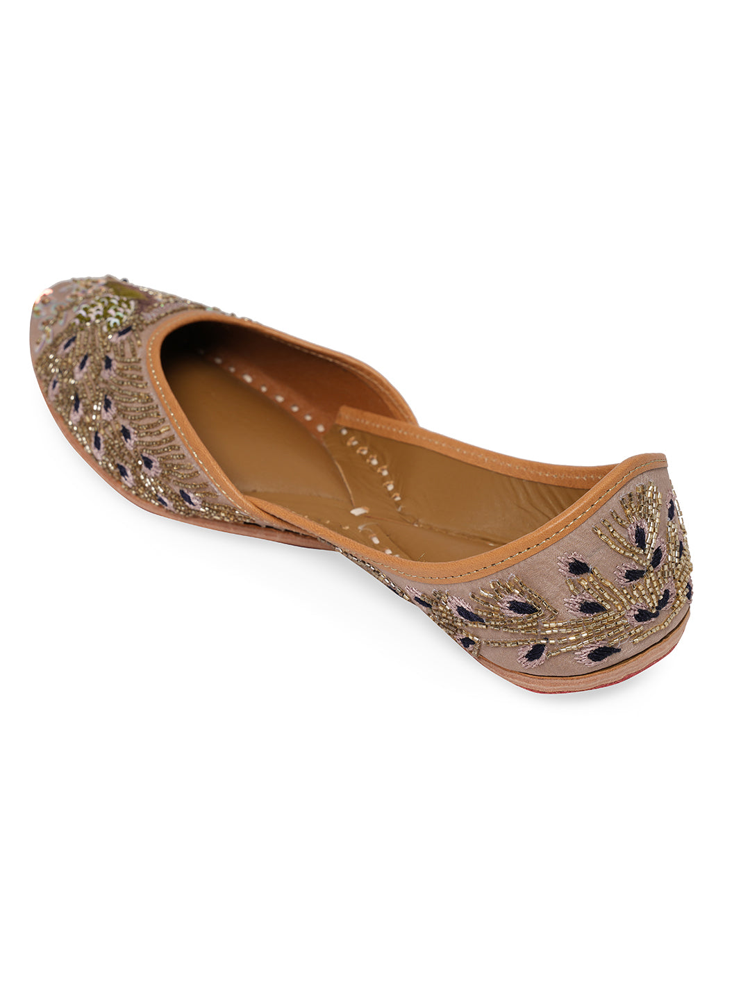 Women Embellished Ethnic Mojaris