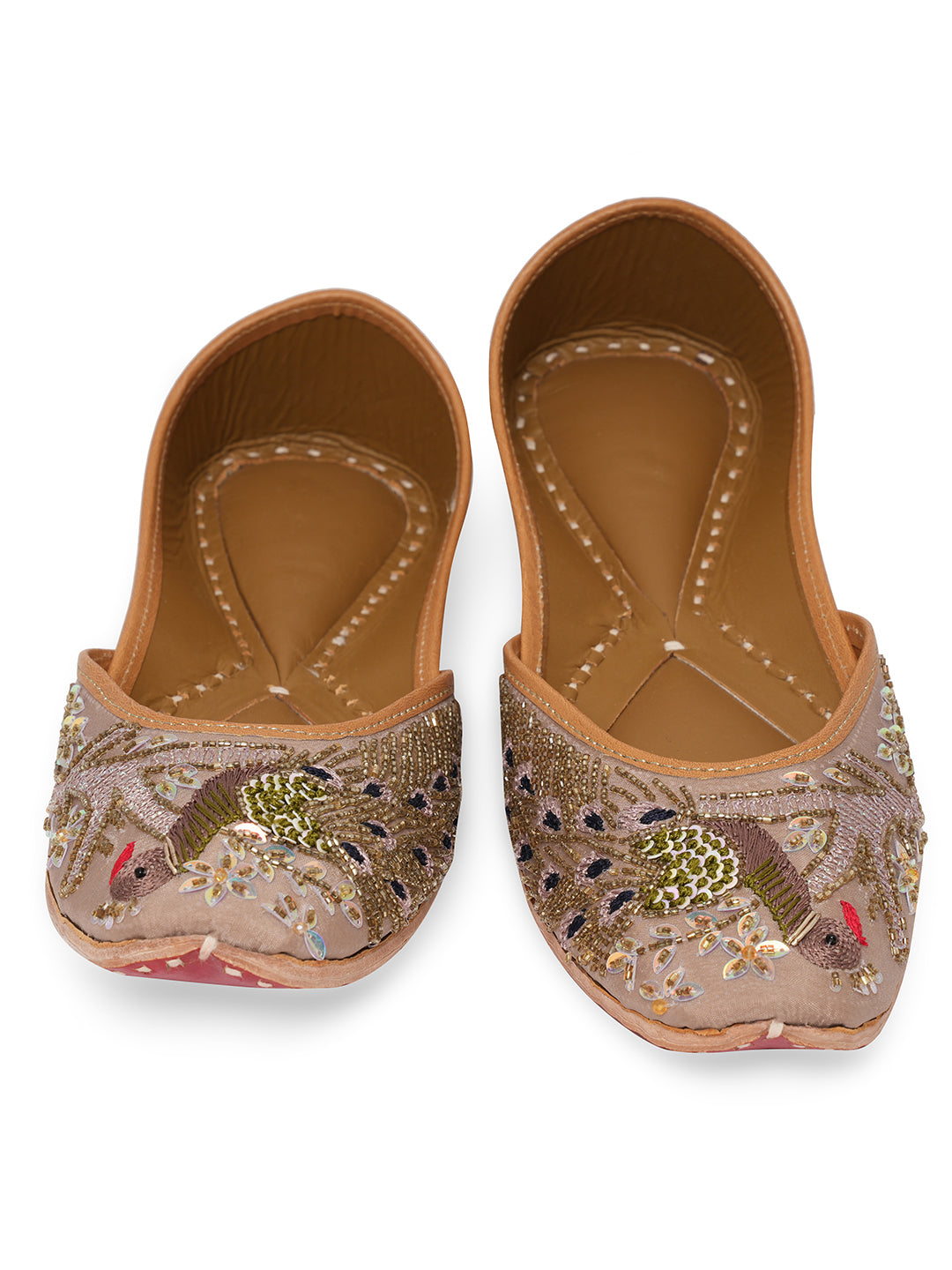 Women Embellished Ethnic Mojaris