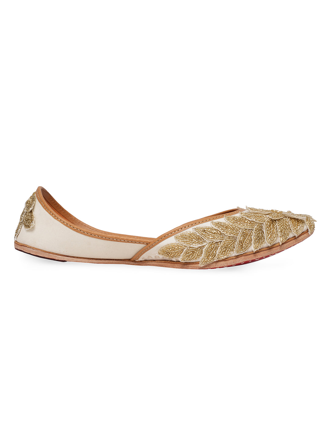 Women Embroidered Mojaris Flats
