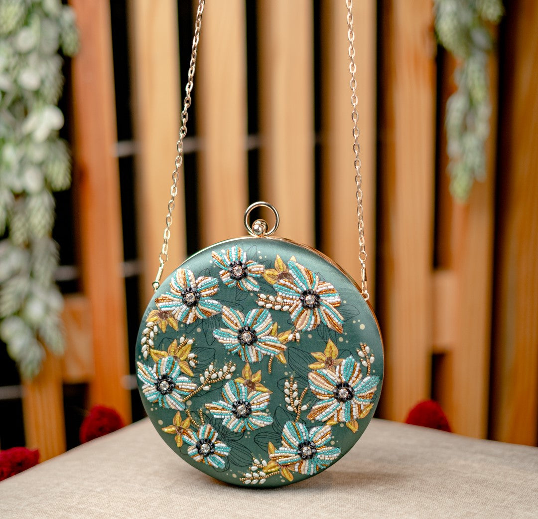 Green_Embroidered_Casual_Box_Nidhi_Rathi
