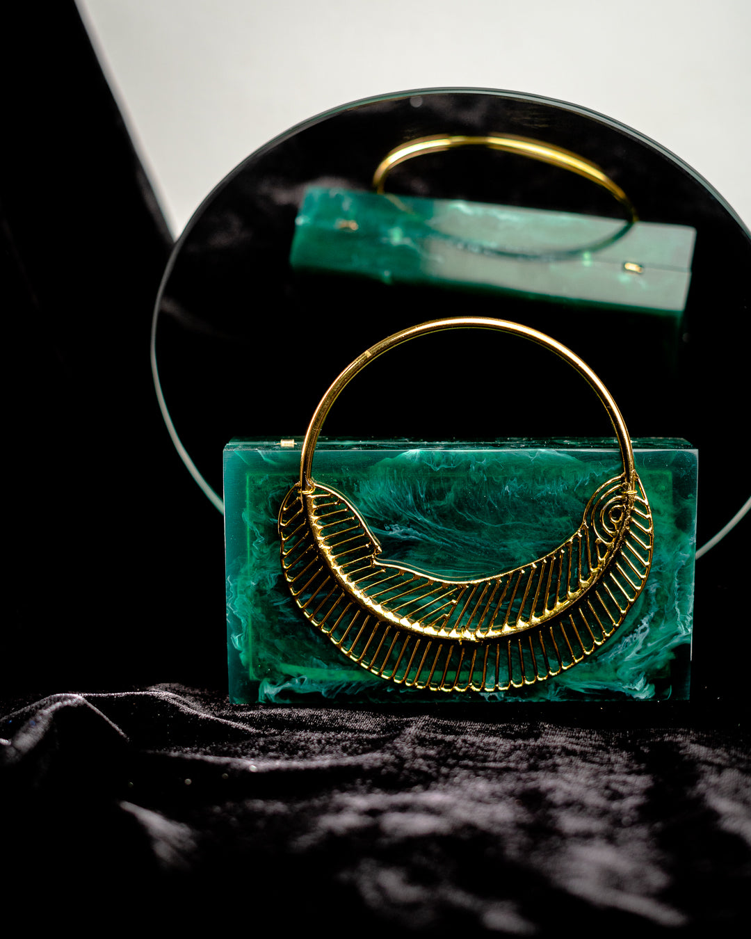 Green_Solid_Party_Box_Clutches_With_Attractive_Brass_Handle_Nidhi_Rathi
