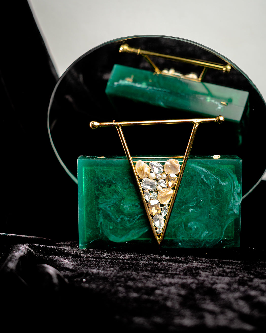 Green_Solid_Party_Box_Clutches_With_Attractive_Brass_Handle_Nidhi_Rathi