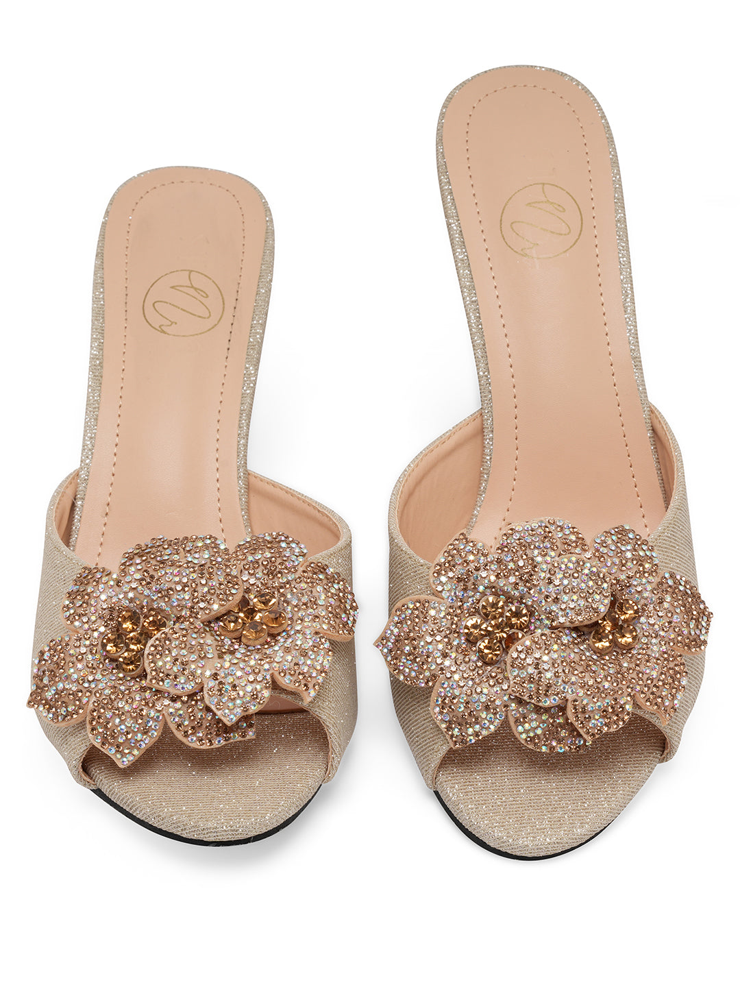 Floret_-_Golden_Heels
