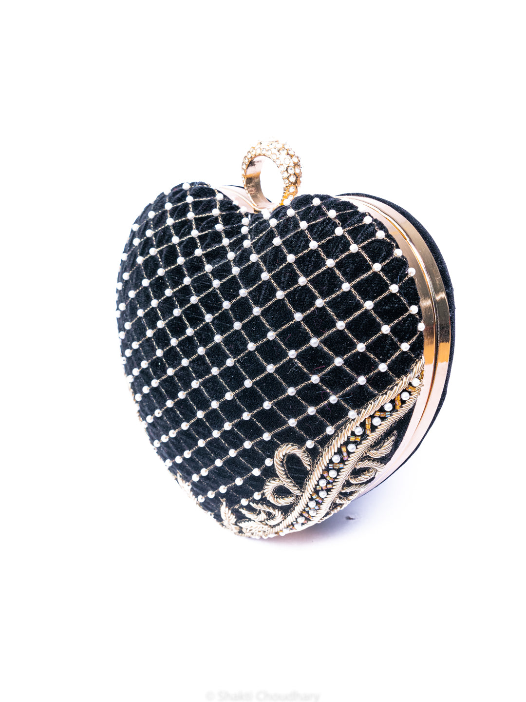 Pochette en forme de boîte brodée NR By Nidhi Rathi