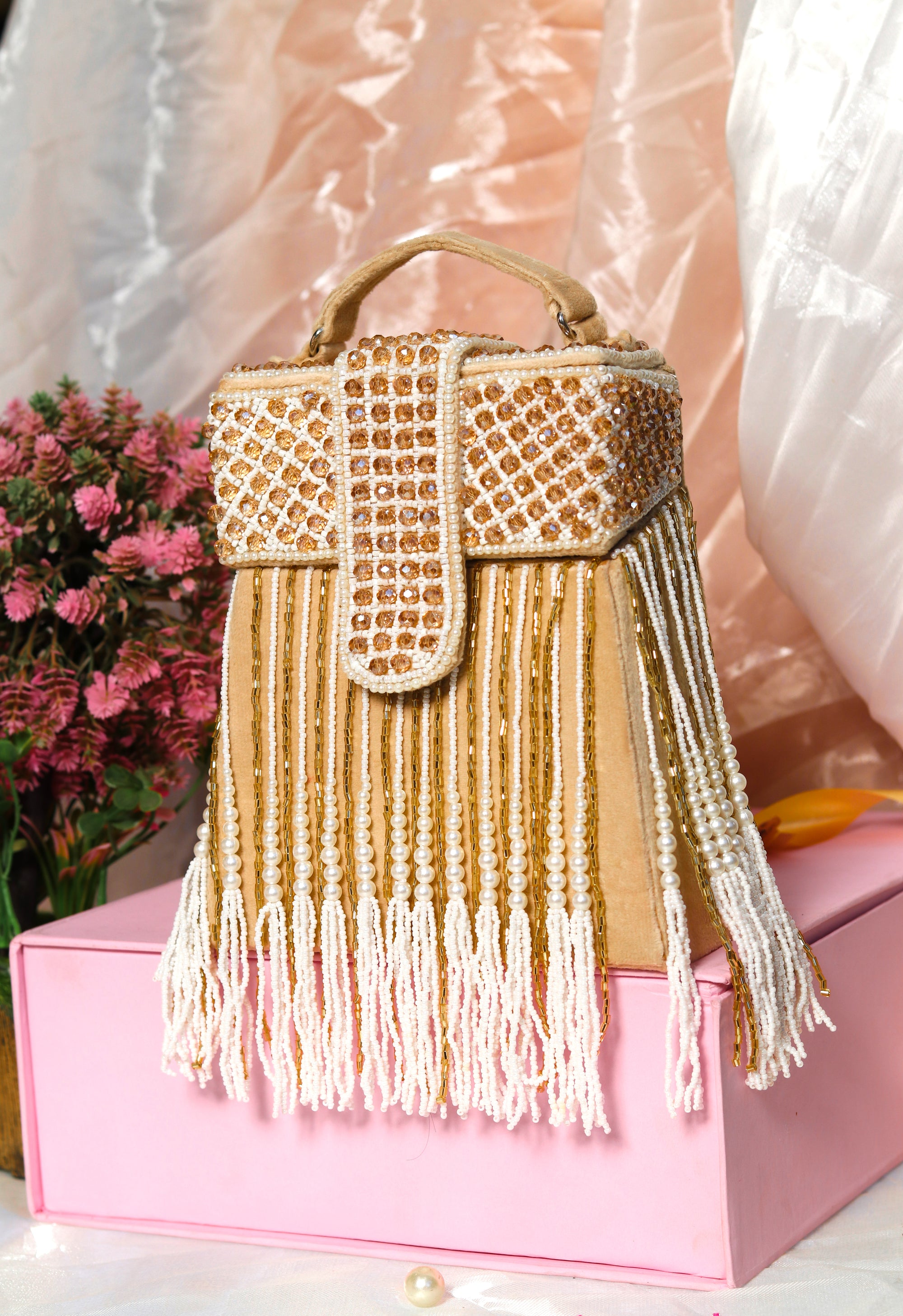 Nidhi_Rathi_Women_Gold-Toned_White_Embroidered_Tasselled_Box_Clutch